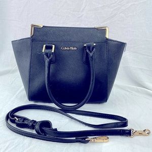 Calvin Klein Small Structured top handle bag with strap